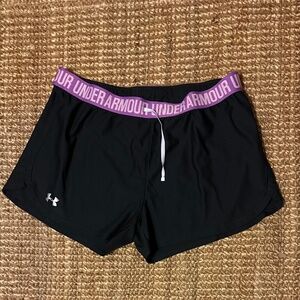 Under Armour W Athletic Shorts